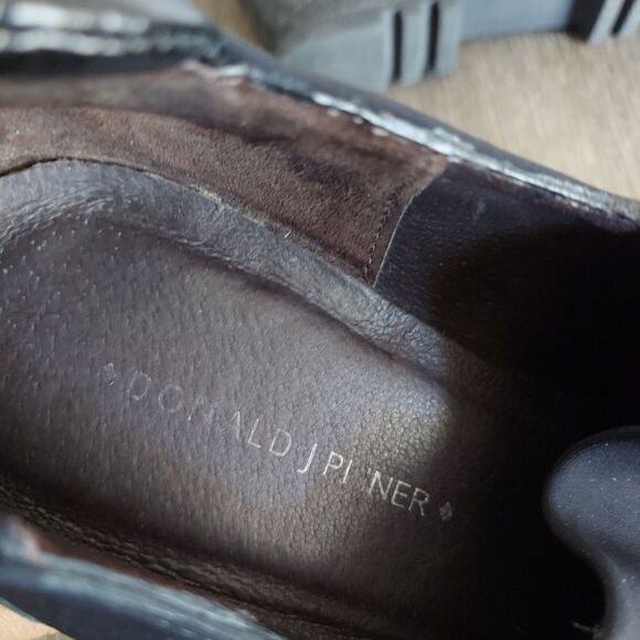 Donald J. Pliner Rrr2 Black Crepe Elastic Crocodile Embossed Leather Loafers 8 - Picture 9 of 10